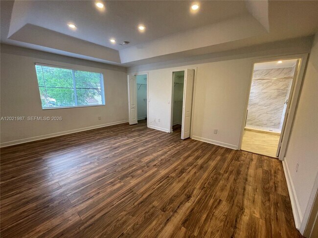 Building Photo - 3510 SW 170th Ave