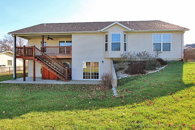 Building Photo - Beautiful House in Cape