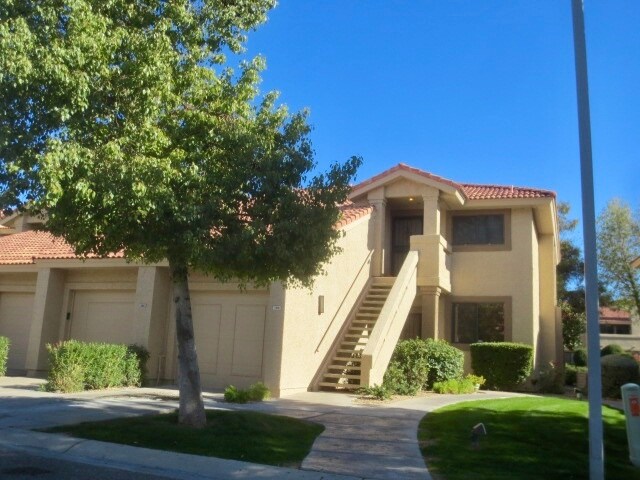 Building Photo - 11515 N 91st St
