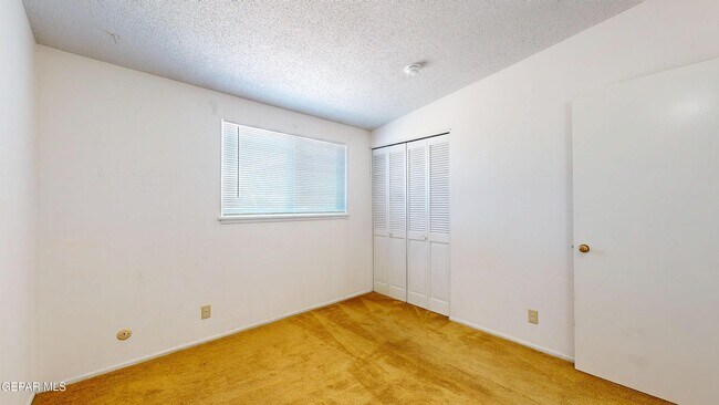 Building Photo - 4553 Skylark Way