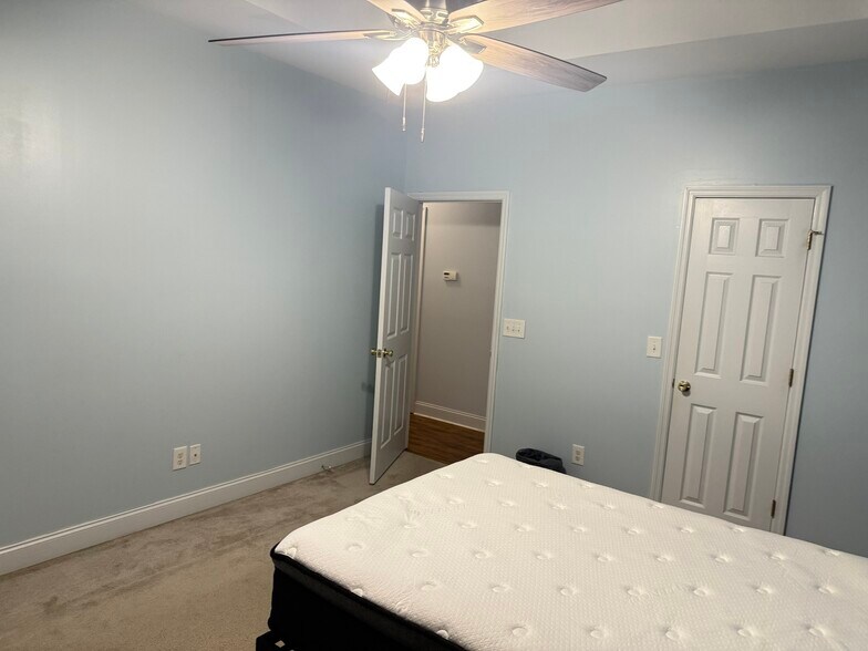 Building Photo - 166 Charles B Gibson Ave