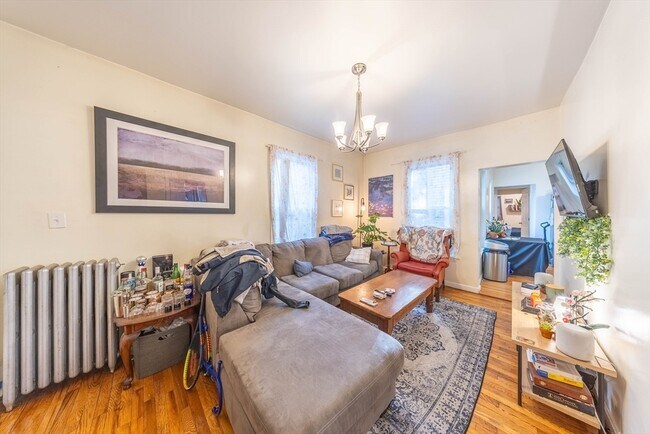 Primary Photo - 375 Prospect St