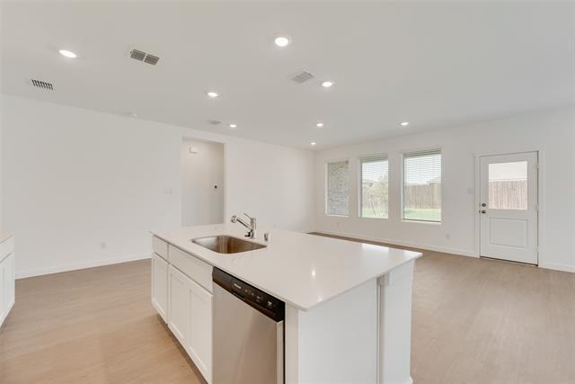 Building Photo - 1301 Francesca Dr