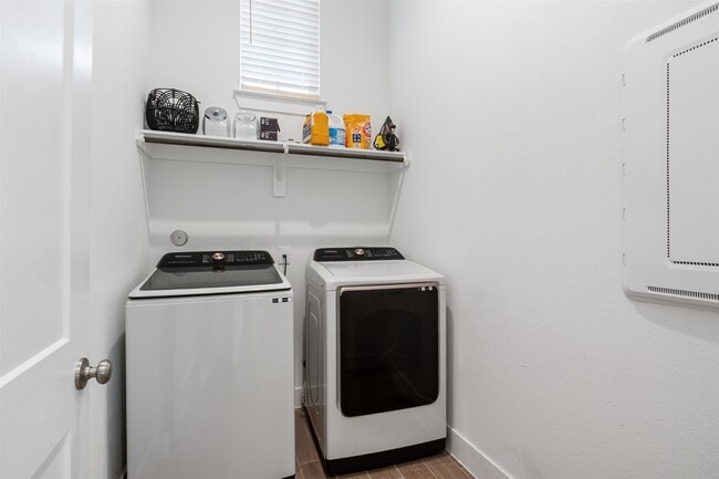 Building Photo - 4507 Pistachio Trl