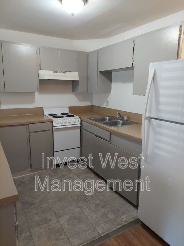 Building Photo - Oak Terrace Apartments