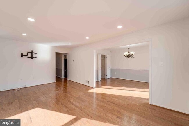 Building Photo - 7713 Bristol Square Ct