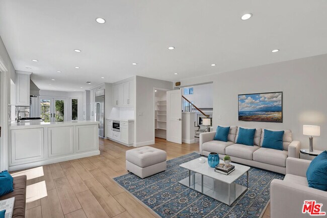 Building Photo - 24701 Cll Conejo