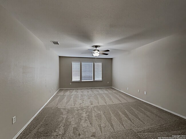Building Photo - 5926 Ironmill Creek
