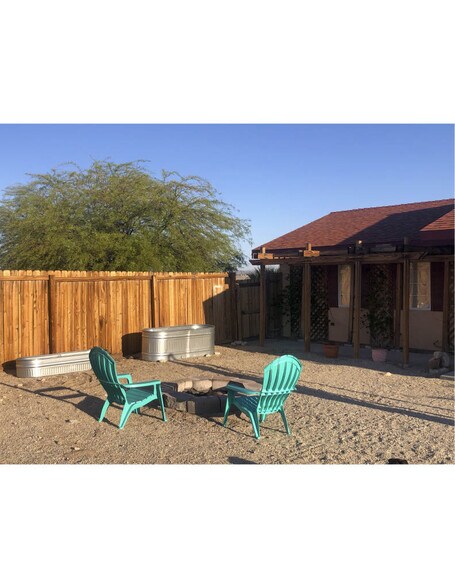 Building Photo - 7685 Utah Trl