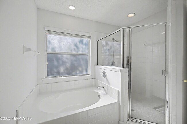 Building Photo - 1290 Ardmore St