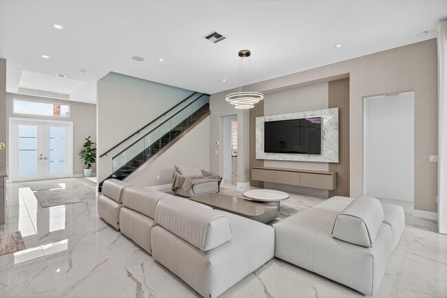 Building Photo - 13480 Machiavelli Way