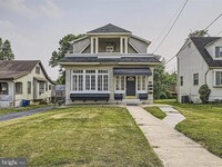 Building Photo - 3101 Gibbons Ave