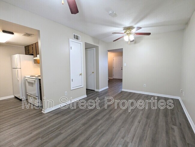 Building Photo - 6220 Lanier Dr
