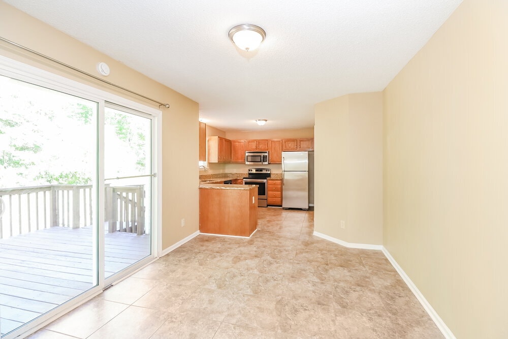 Building Photo - 380 Canter Ct NW
