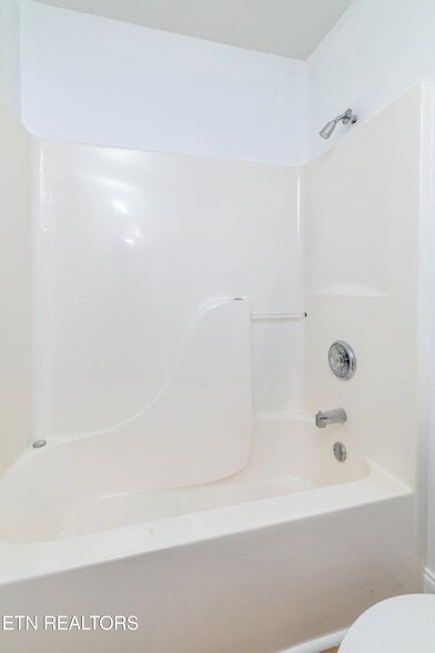 Building Photo - 7037 Wakan Ln