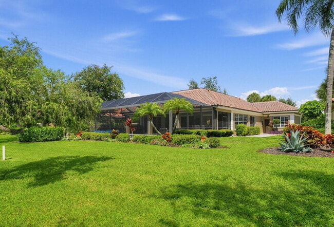 Building Photo - Winter season on the Boca Royale golf course, furnished pool home with club membership