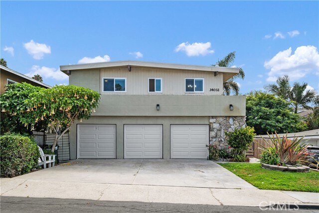 Primary Photo - 34032 La Serena Dr