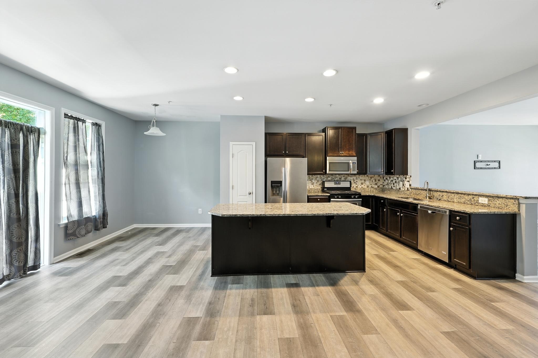 Building Photo - 4905 Forest Pines Dr