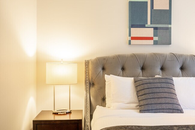 Building Photo - 131 Seaport Blvd