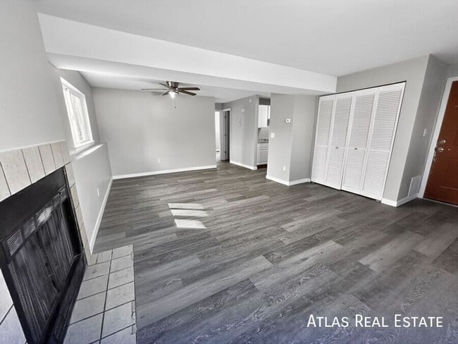 Building Photo - 1825 Zebulon Dr