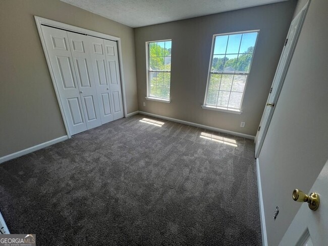Building Photo - 194 Bay Ct Dr