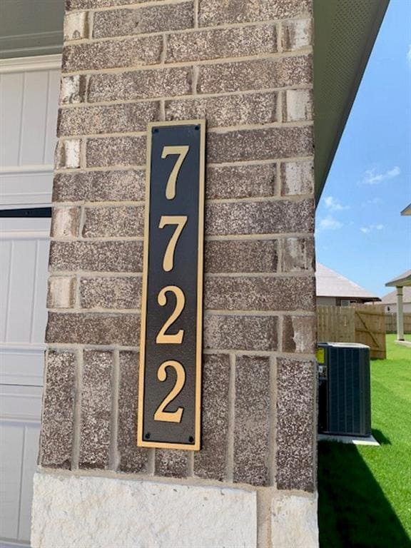 Building Photo - 7722 Merry Oaks Cv