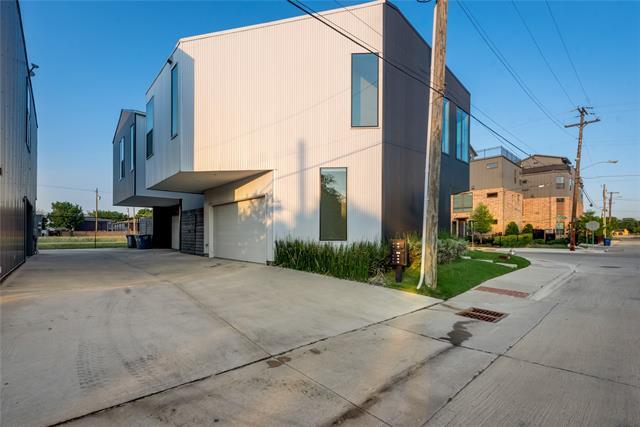 Building Photo - 1504 Burlew St