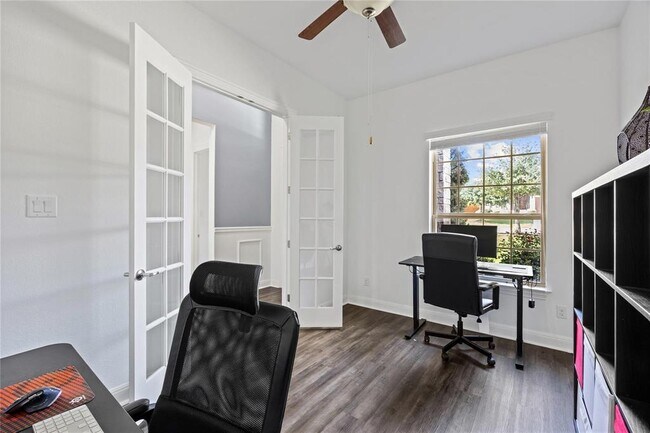 Building Photo - 15513 La Catania Way