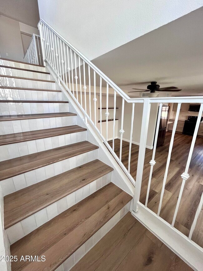 Building Photo - 4924 E Hillery Dr