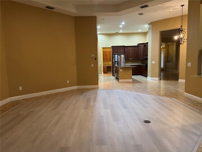 Building Photo - 20003 Ryman Pl