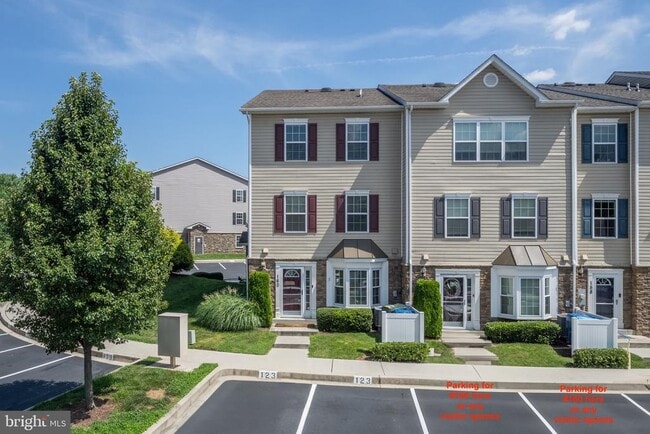 Building Photo - 1821 Cassandra Dr