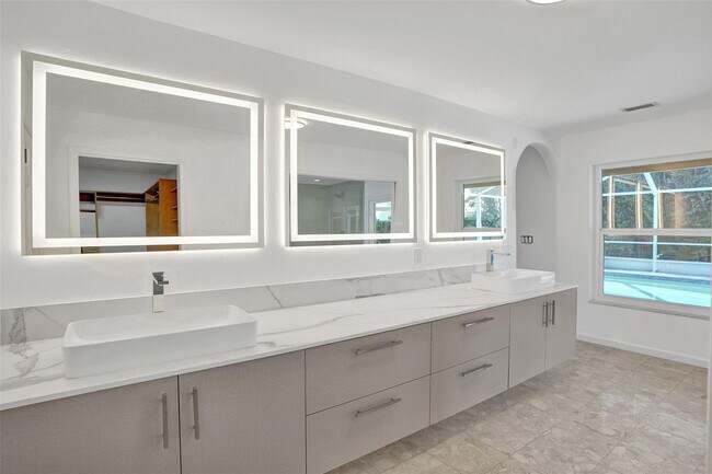 Building Photo - 2891 NW 28th Terrace