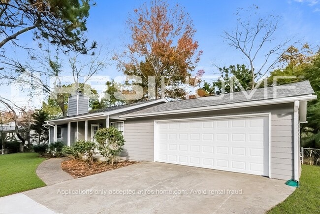 Building Photo - 1671 Almand Creek Dr SW