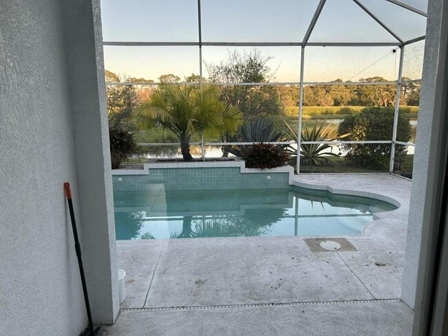 Building Photo - 6323 Sturbridge Ct