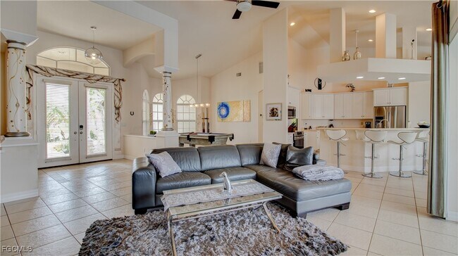 Building Photo - 1924 Savona Pkwy