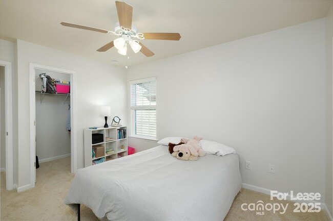 Building Photo - 10745 Sapphire Trail