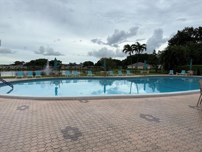 Building Photo - 14676 Canalview Dr