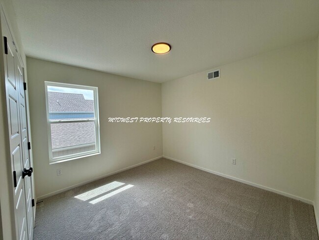 Building Photo - Brand-New 4 Bedroom Open w/Concept Living – Lee’s Summit Schools