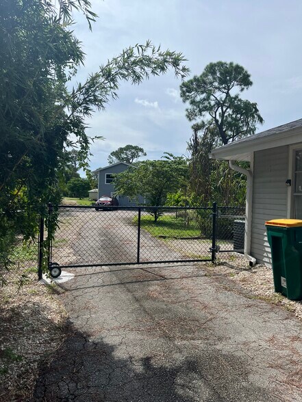 Building Photo - 3091 64th St SW