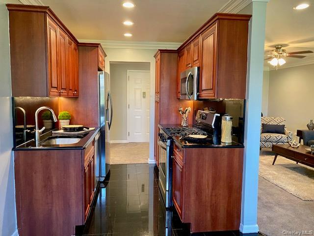 Building Photo - 65 Prospect Ave