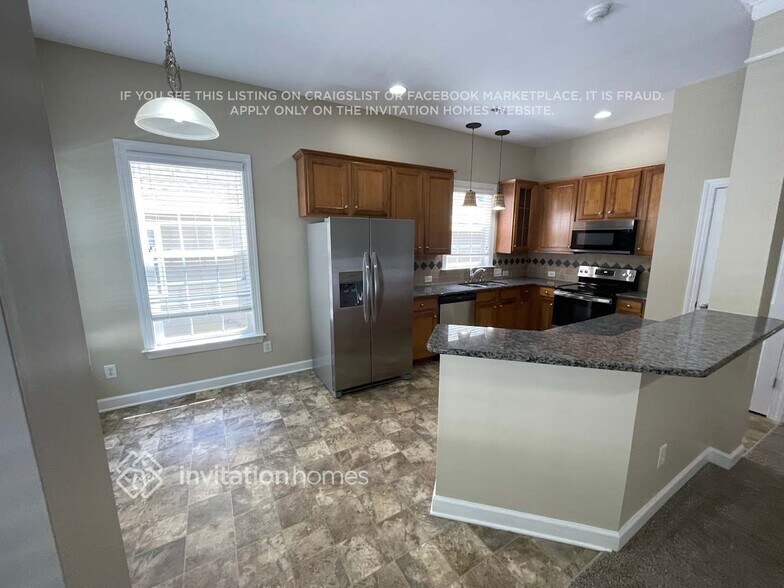 Building Photo - 8629 Covedale Crossings Cir