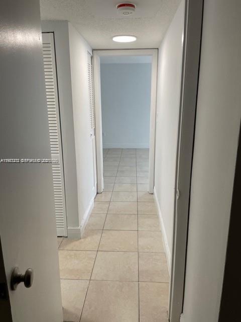 Building Photo - 11905 NE 2nd Ave