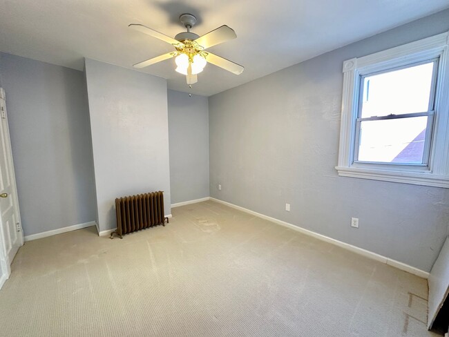 Building Photo - 715 N Beatty St