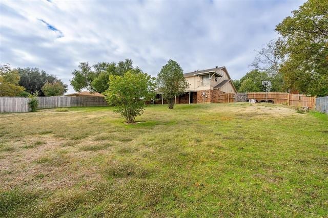 Building Photo - 4212 Village Green Dr