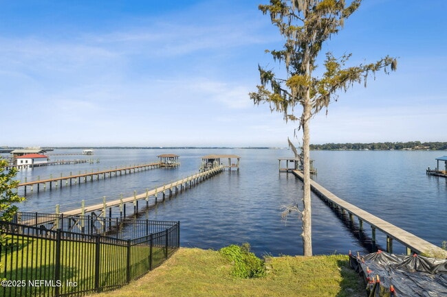 Building Photo - 2719 Chapman Oak Dr