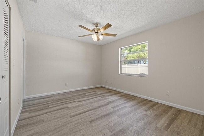 Building Photo - 2715 63rd Terrace N