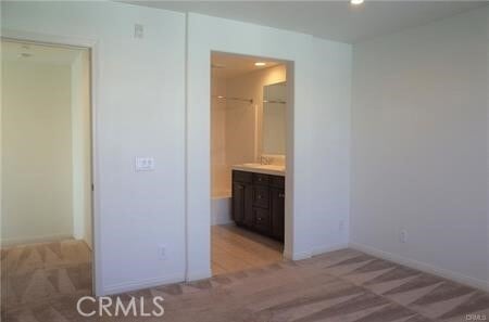 Building Photo - 303 Silk Tree