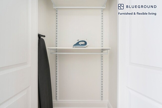 Building Photo - 600 4th St SW