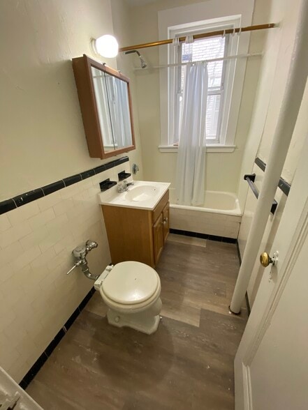 Building Photo - 1687 Commonwealth Ave