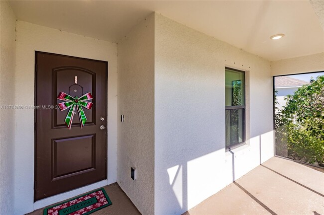 Building Photo - 2705 NW 5th Terrace